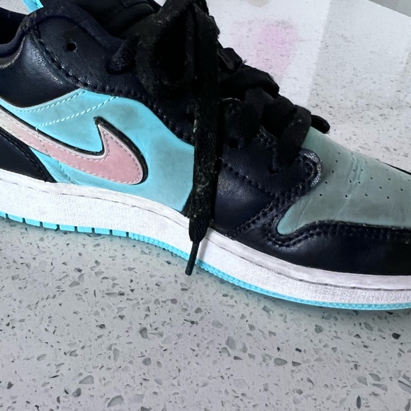 Air Jordan 1 Low SE 'Tropical Twist' Big Boys Sz 5.5 EUC Teal - Picture 4 of 11